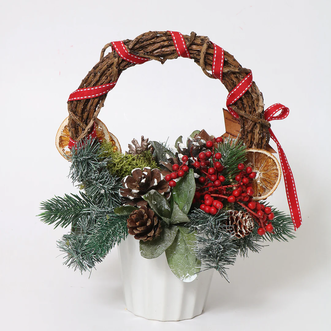 Christmas Spice Table Decor - Image 3