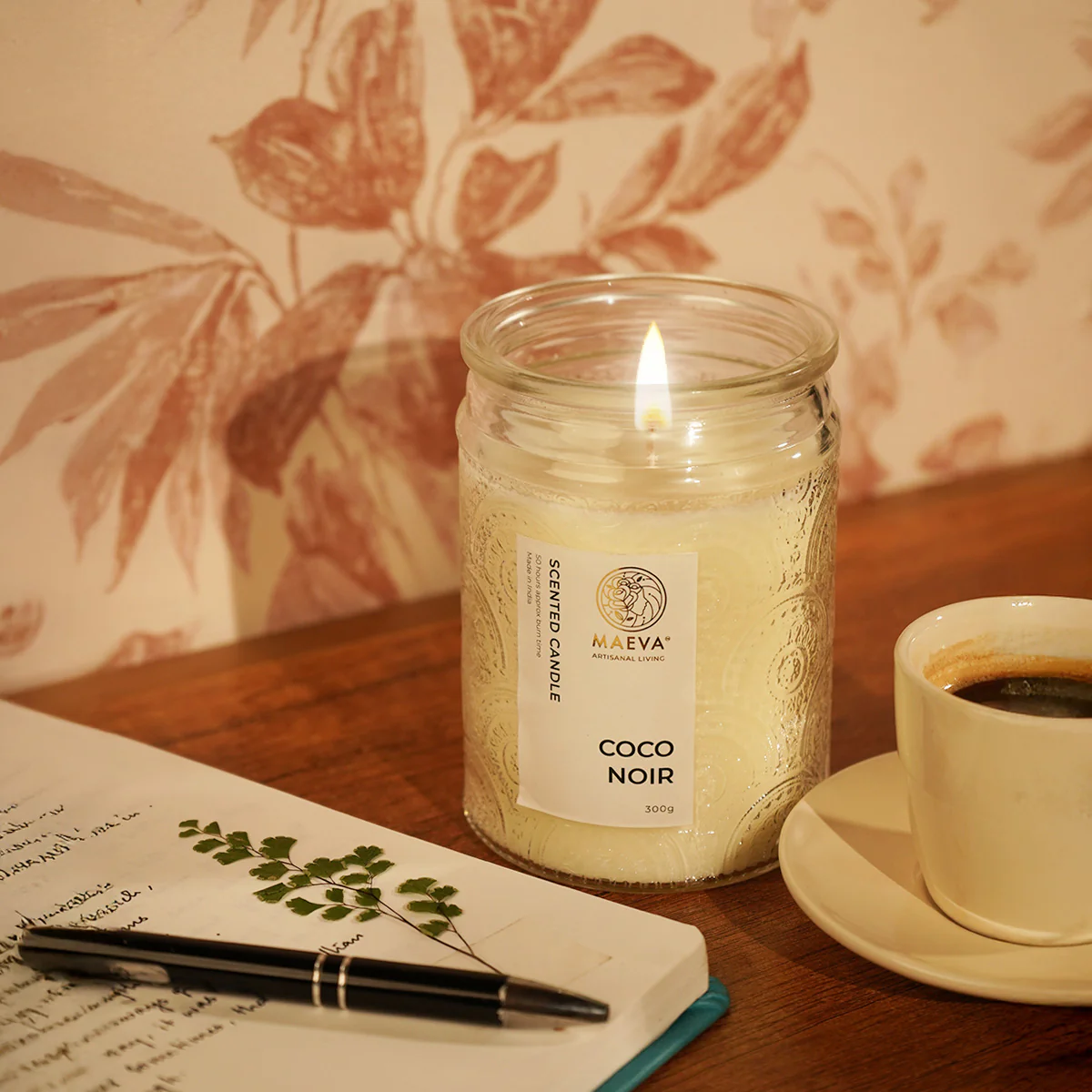 Coco Noir Scented Candle - Image 2