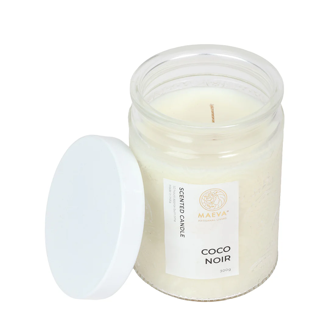 Coco Noir Scented Candle - Image 6
