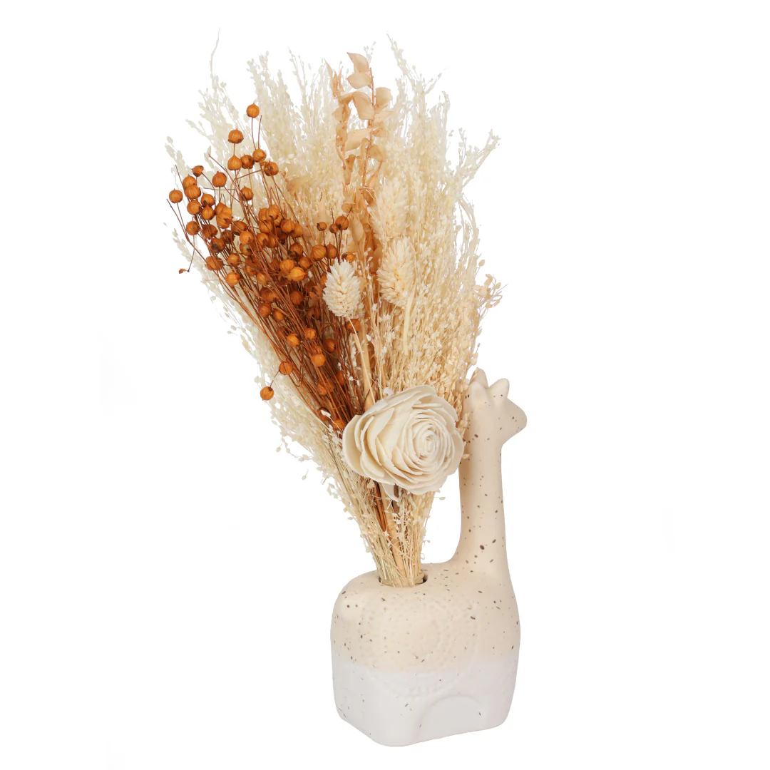 Giraffe Vase with Flowers - Image 3
