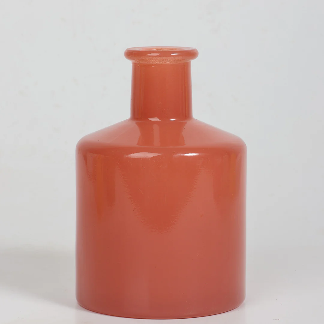 Rose Glass Vase with Flowers - Image 5