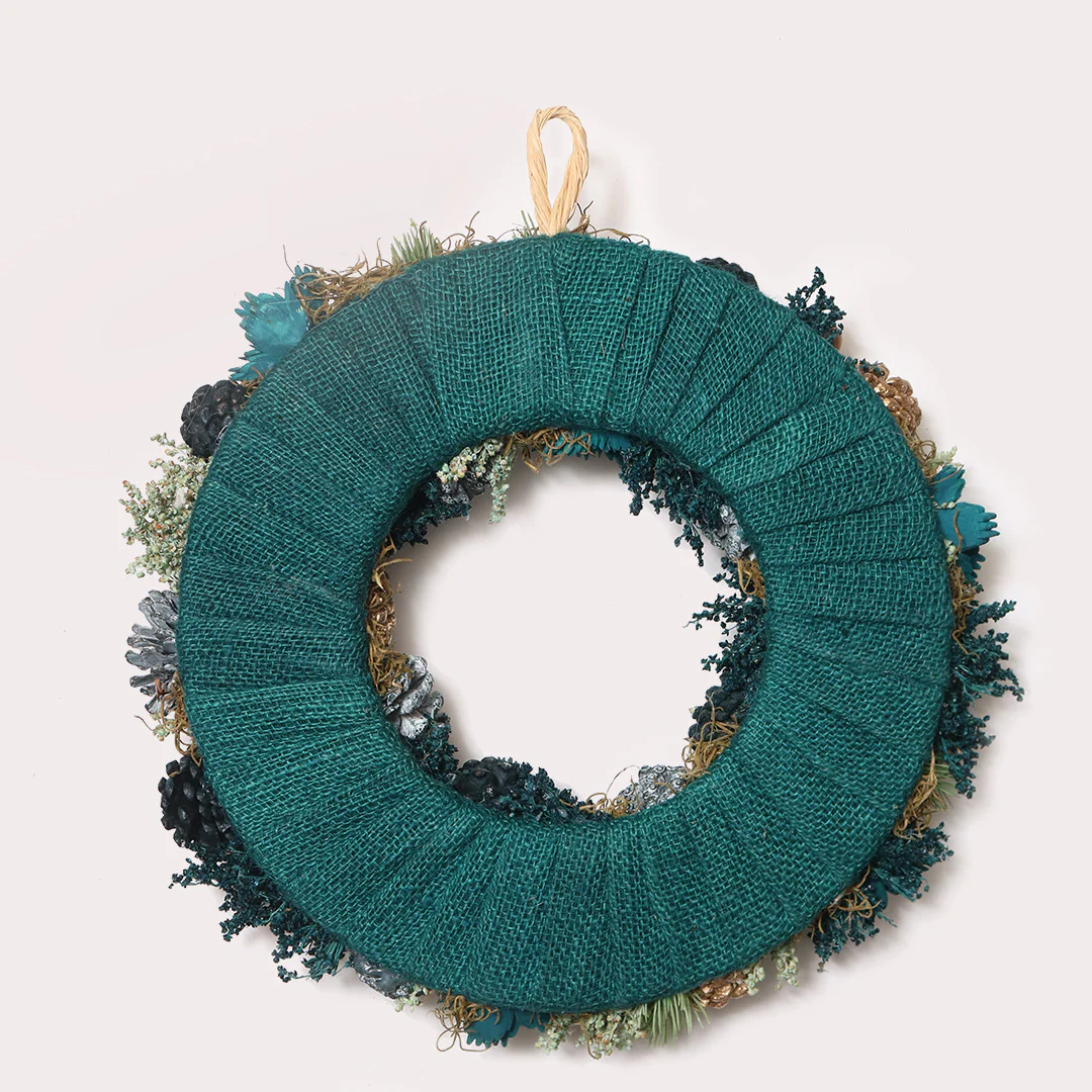 Gold Pinecone Wreath - Image 3