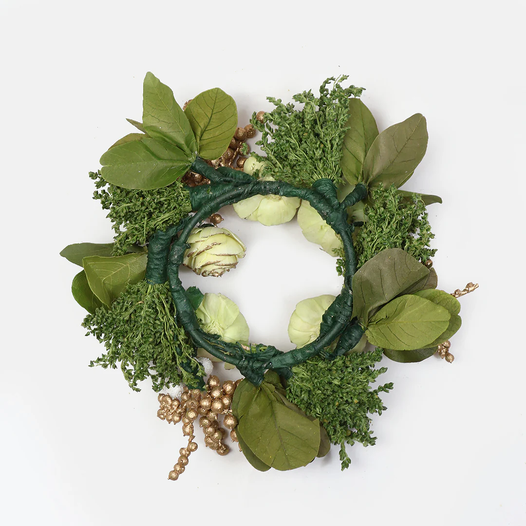 Green Goodness Dried Flower Wreath - Image 9