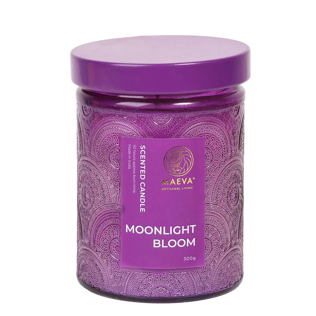 Moonlight Bloom Scented Candle - Image 4