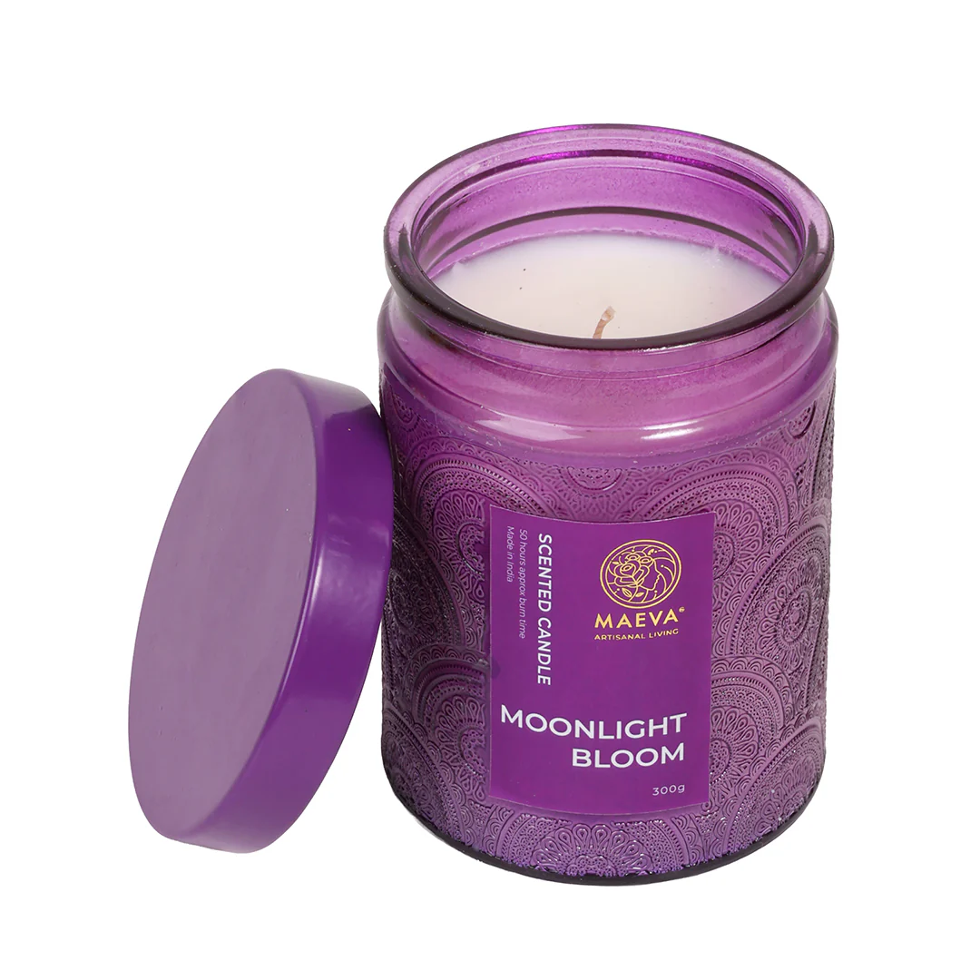 Moonlight Bloom Scented Candle - Image 6