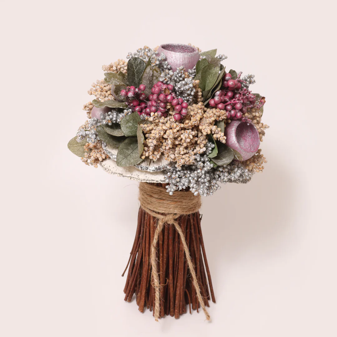 Ornate Dried Flower Bouquet - Image 3