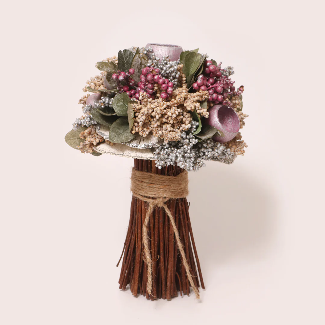 Ornate Dried Flower Bouquet - Image 4
