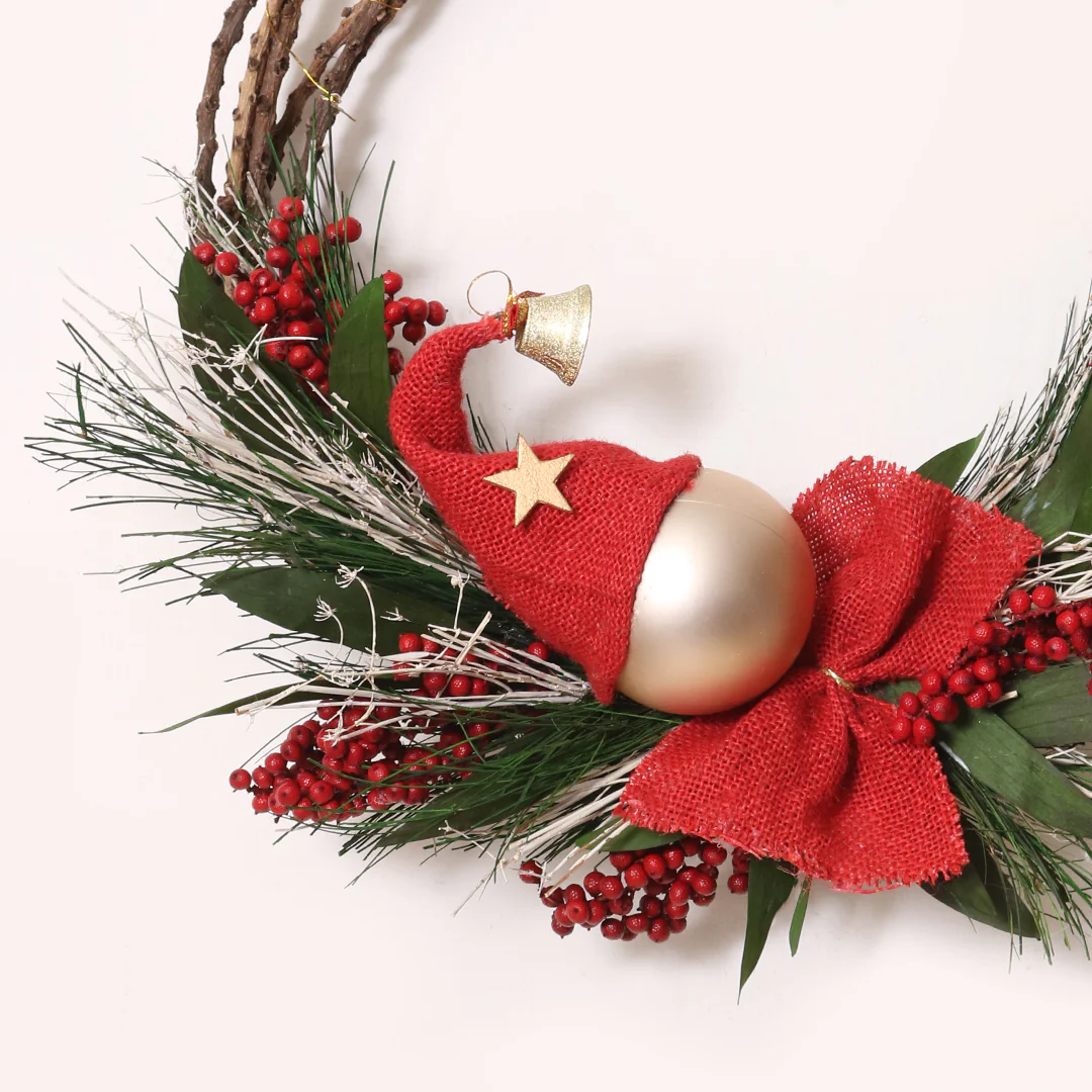 Red Berry Christmas Wreath - Image 5