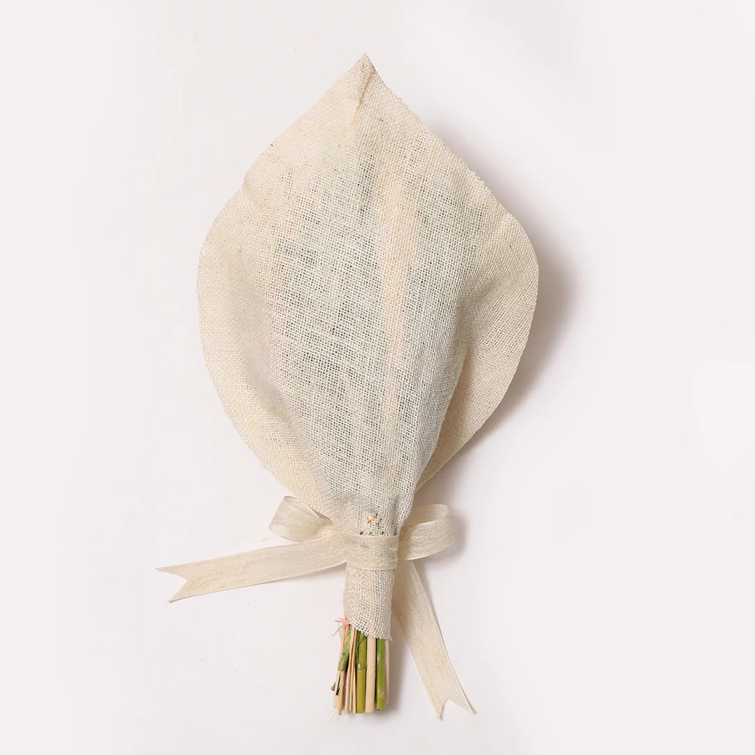Rose Rogue Dried Flower Bouquet - Image 5