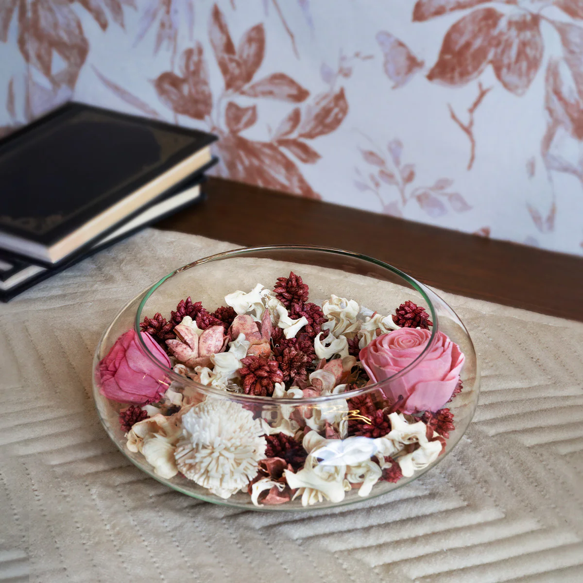 Rosette Potpourri Jar - Image 3