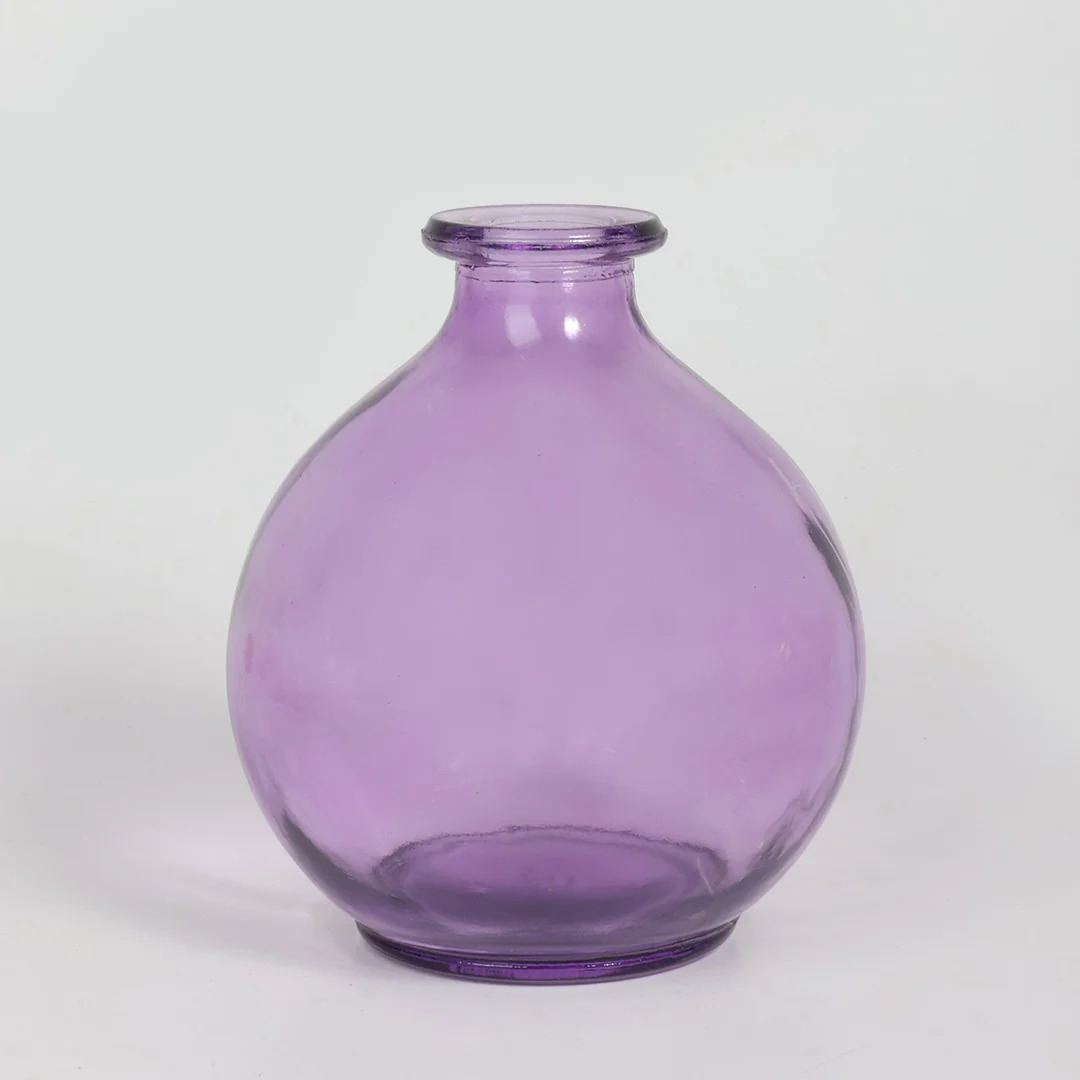 Lilac Grace Round Vase with Flowers - Image 6