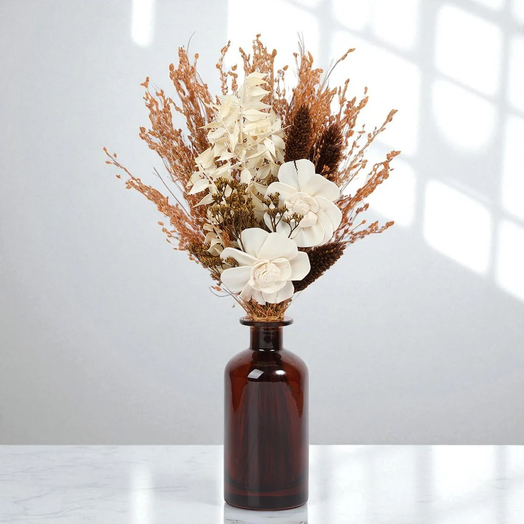Shadow Vase with Flowers - Image 4