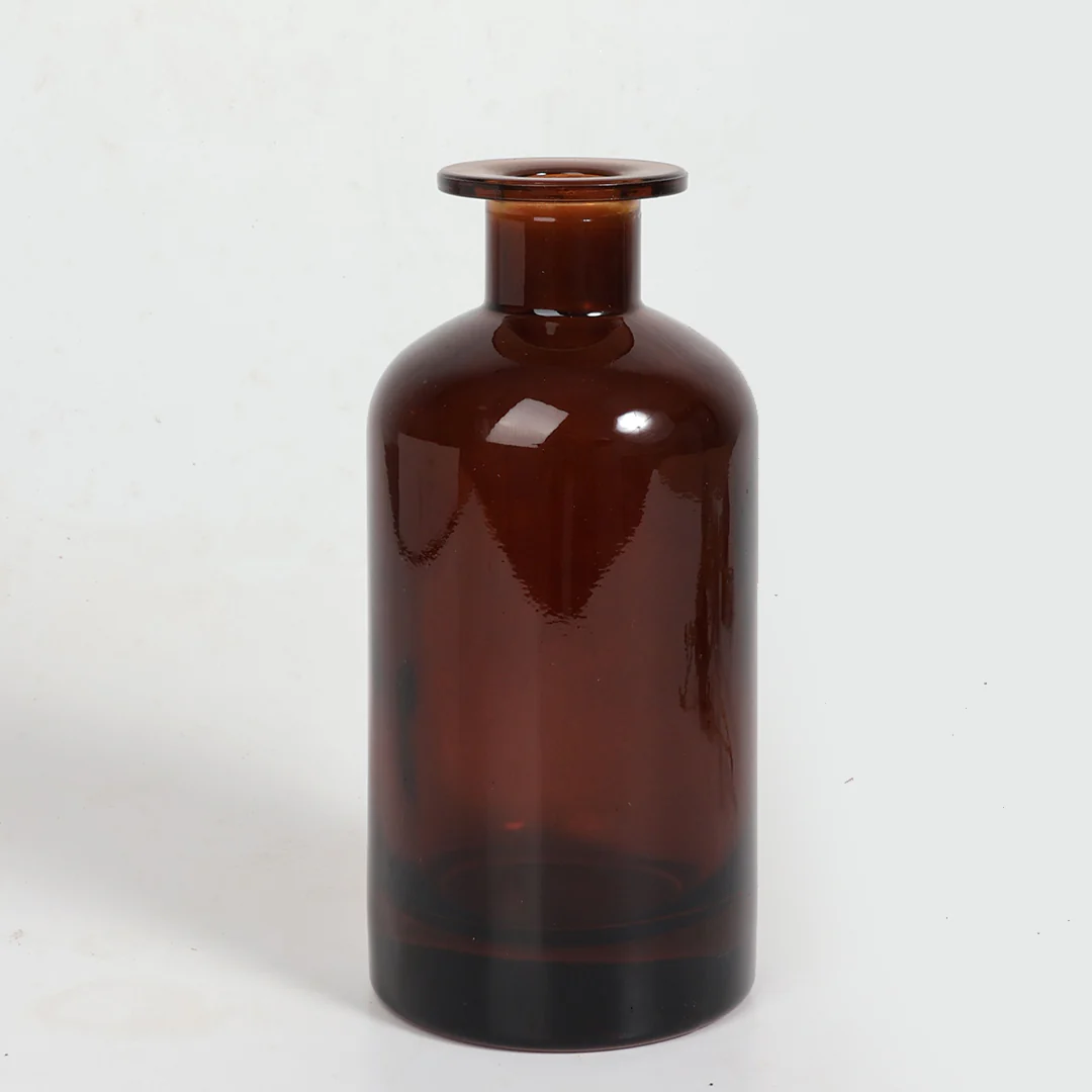 Shadow Vase with Flowers - Image 5