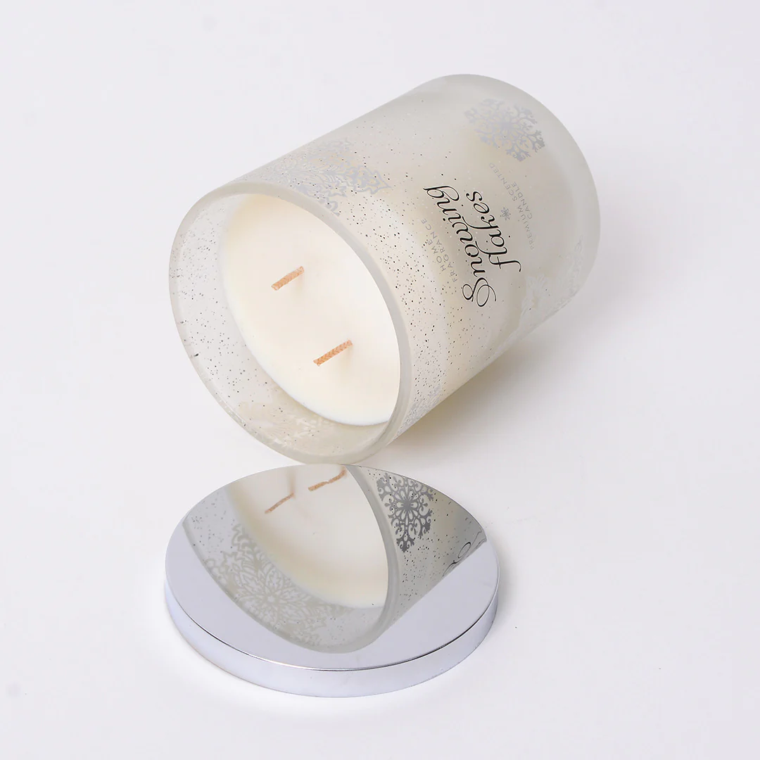Silver Snow Flake Candle - Image 5