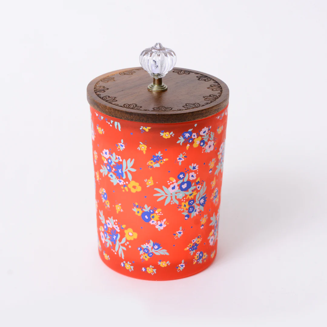 Strawberry Leaf Scented Candle - Image 5